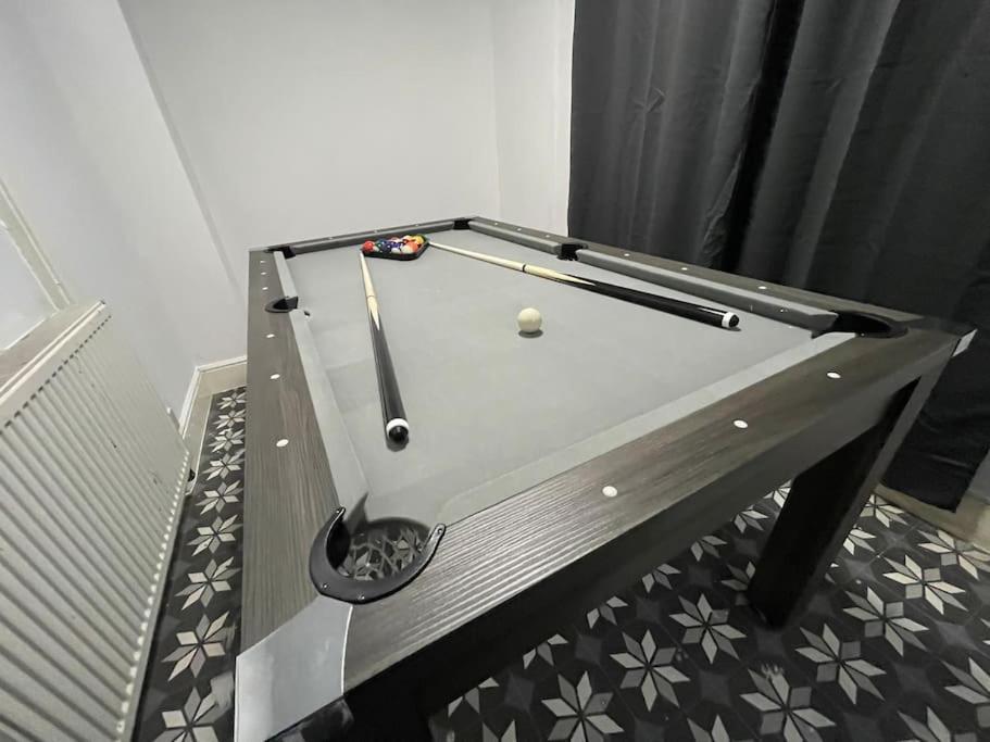 30 Percent Off Weekly Stays - 6 Bedroom House - 11 Beds Blackpool Exteriör bild