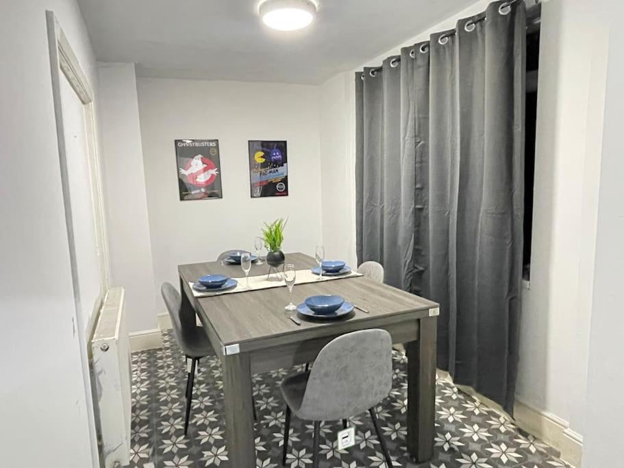 30 Percent Off Weekly Stays - 6 Bedroom House - 11 Beds Blackpool Exteriör bild